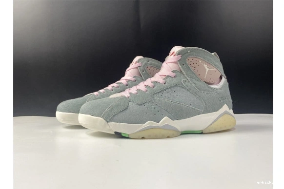 EP CT8528-002 Air Jordan CT8528-002 7'Hare 2.0' 0310